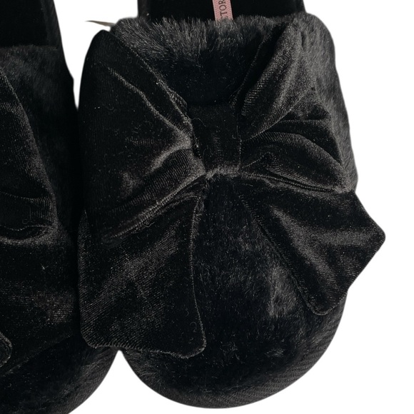 NWT Victoria's Secret Black Slippers with Bow - Picture 6 of 7